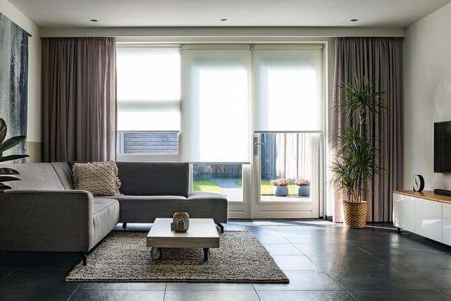 Rideaux sur mesure : comment bien les choisir selon la pièce et l'ambiance recherchée